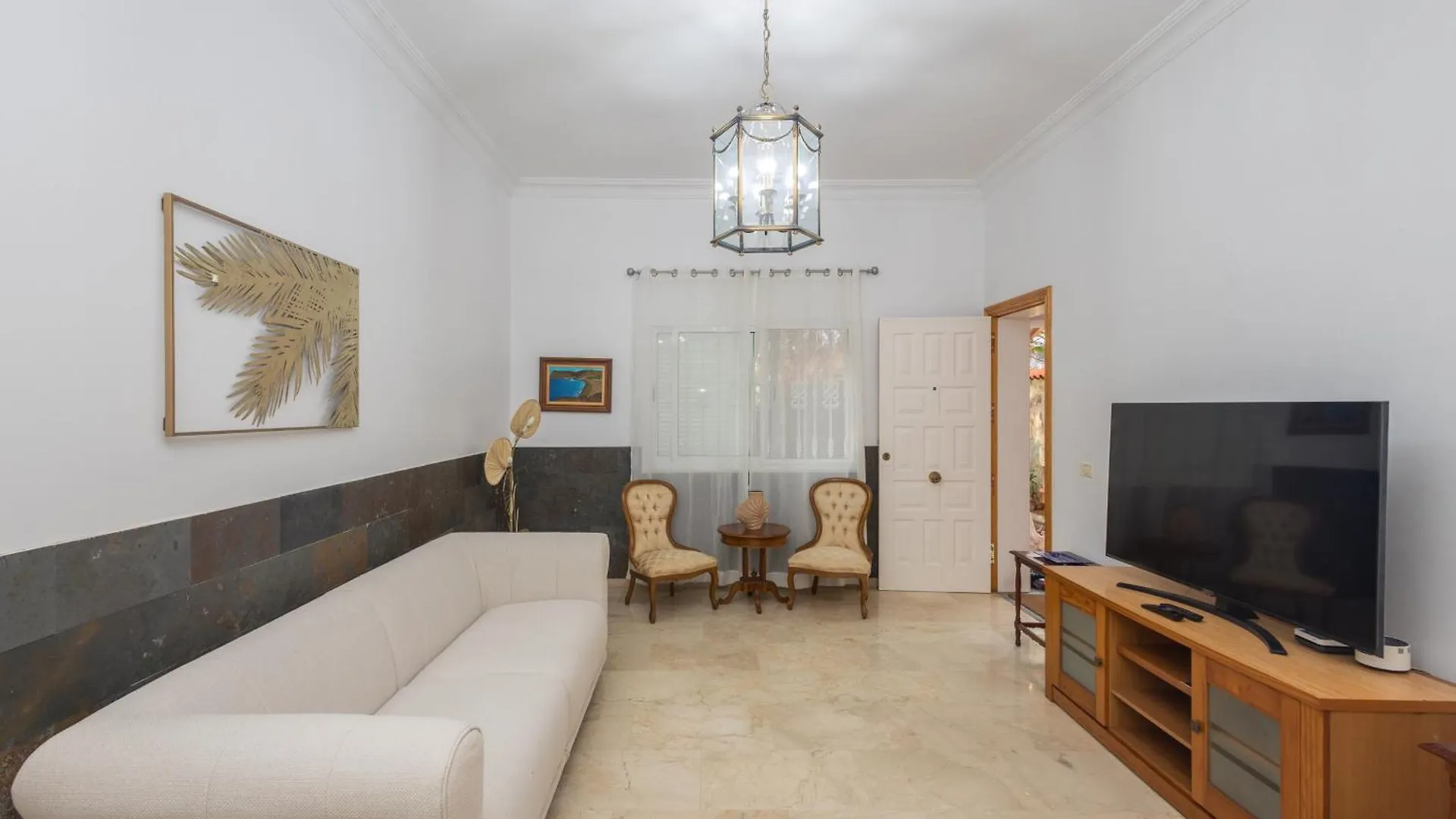 בית נופש הוילה לאס פאלמס דה גראן קנאריה The Red House - 3Br With Private Terrace ספרד