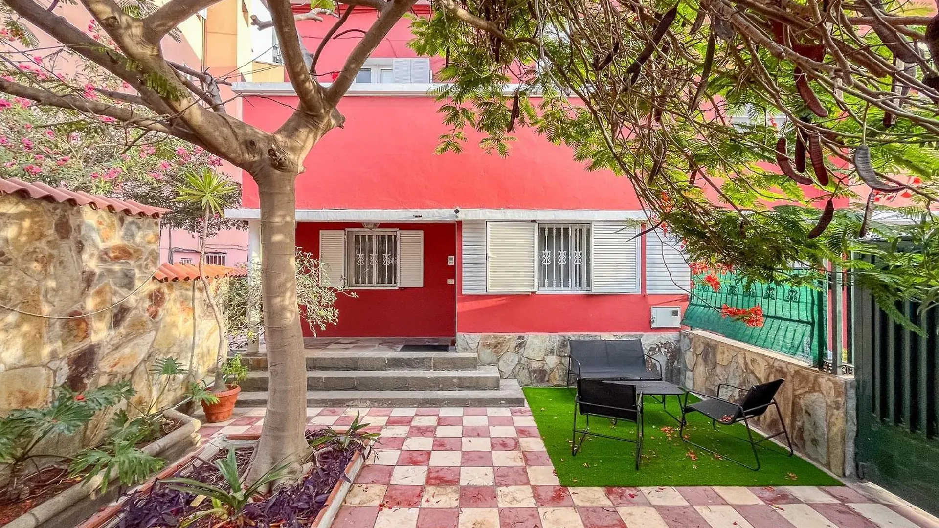 הוילה לאס פאלמס דה גראן קנאריה The Red House - 3Br With Private Terrace